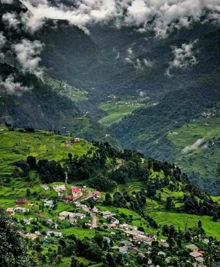 Moon Hotel Tungnath Ukhimath Zewnętrze zdjęcie